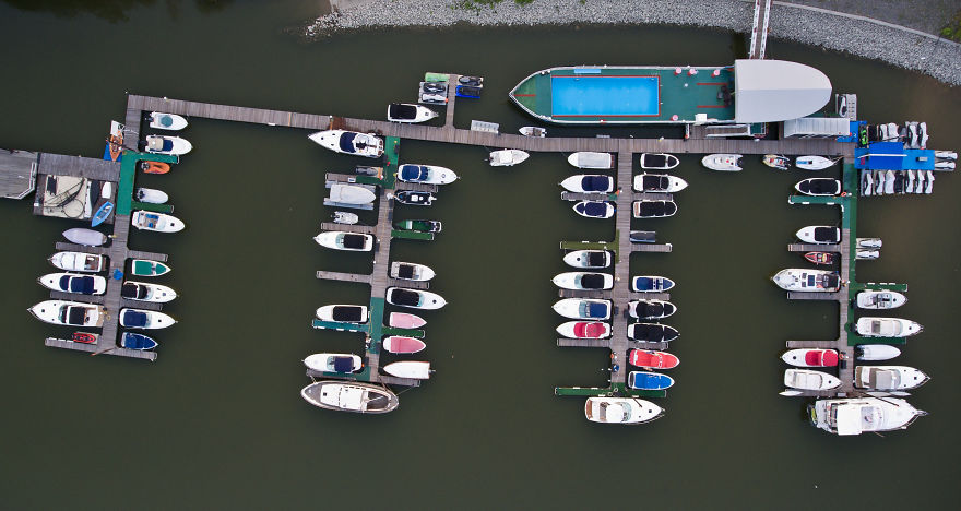 Spectacular-birds-eye-view-of-extraordinary-pools-in-Budapest-Spa-Capital-of-the-World-as-youve-never-seen-it-before-597653a262492__880.jpg